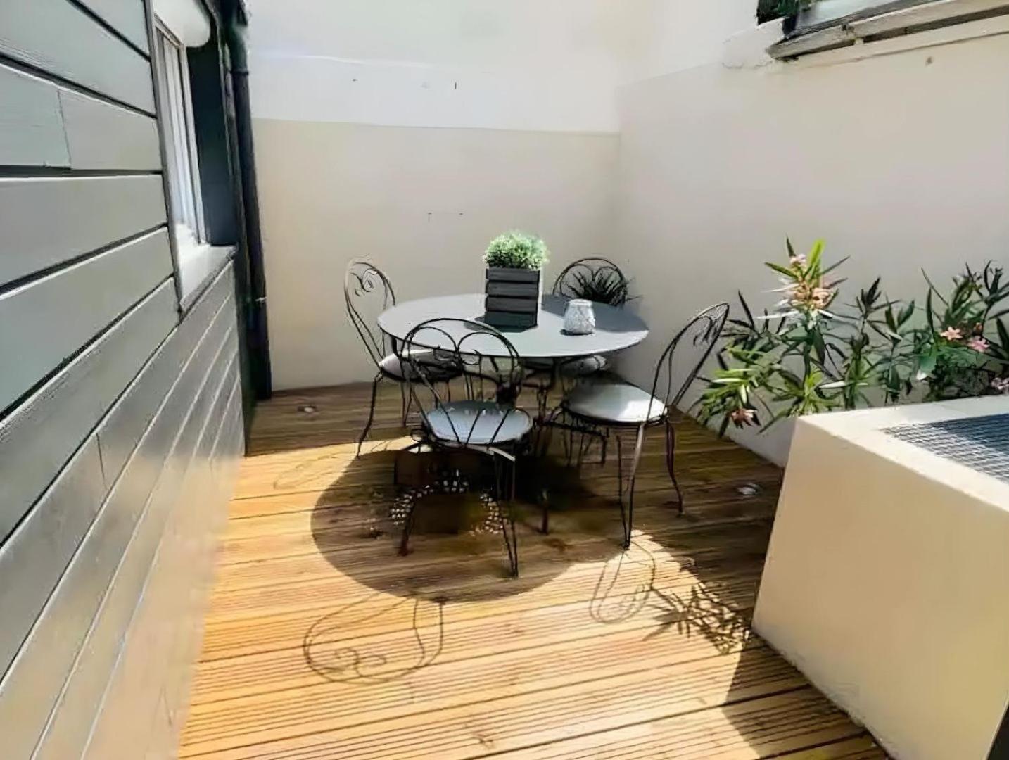 Agreable Maison Renovee En Hyper Centre Avec Patio Pornic Kültér fotó