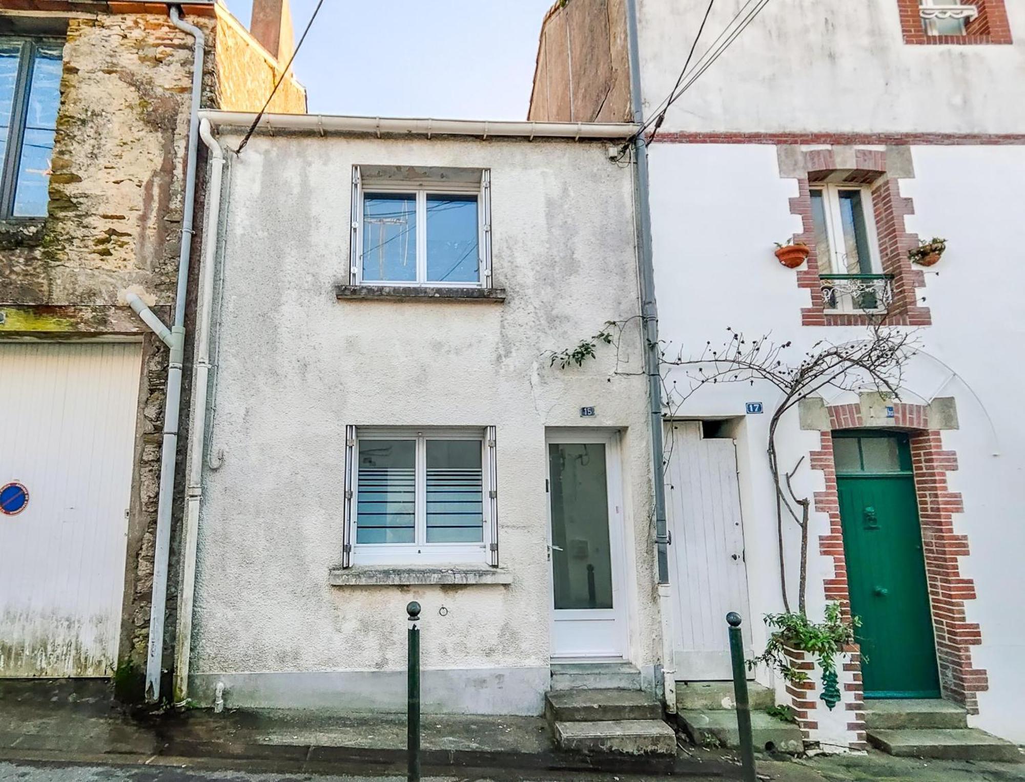 Agreable Maison Renovee En Hyper Centre Avec Patio Pornic Kültér fotó
