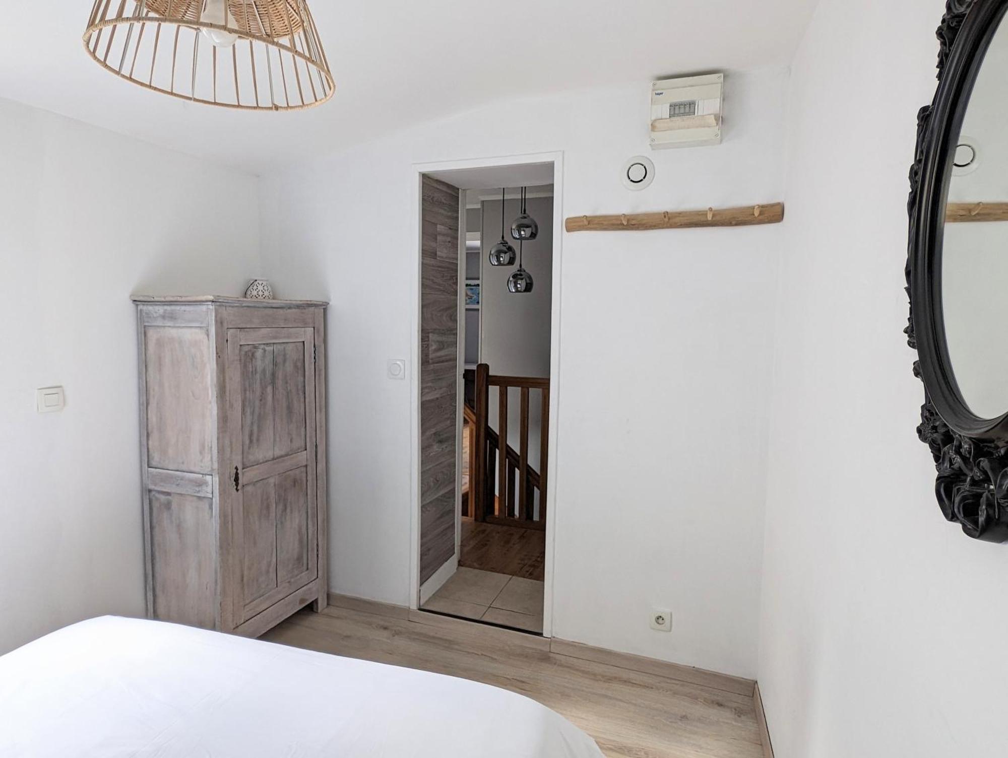 Agreable Maison Renovee En Hyper Centre Avec Patio Pornic Kültér fotó
